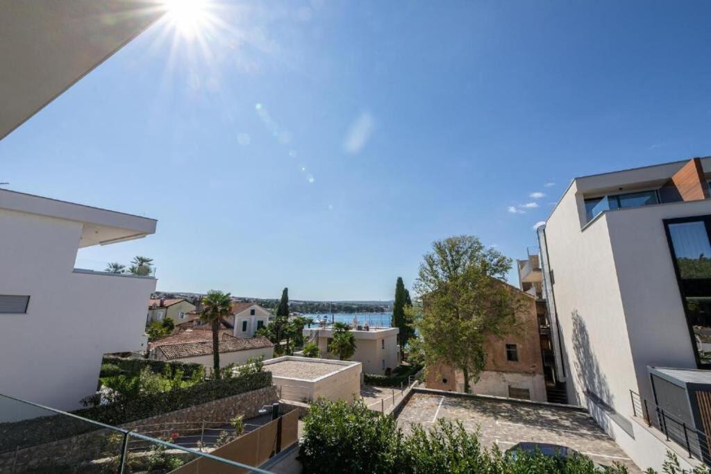 Apartments Marina Malinska Exterior photo